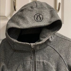 Lululemon zip up hooded sweatshirt